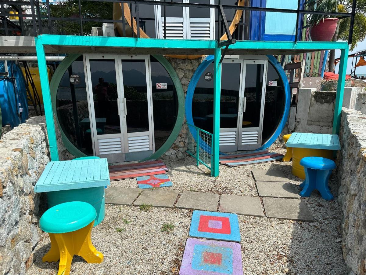 Tubotel Pantai Cenang  Kültér fotó