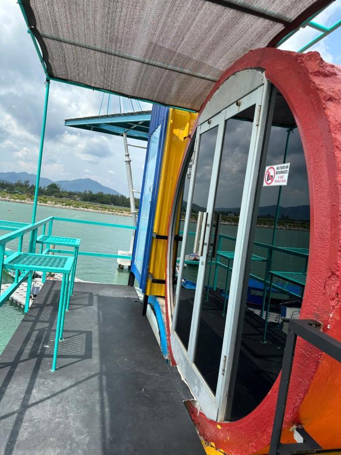 Tubotel Pantai Cenang  Kültér fotó