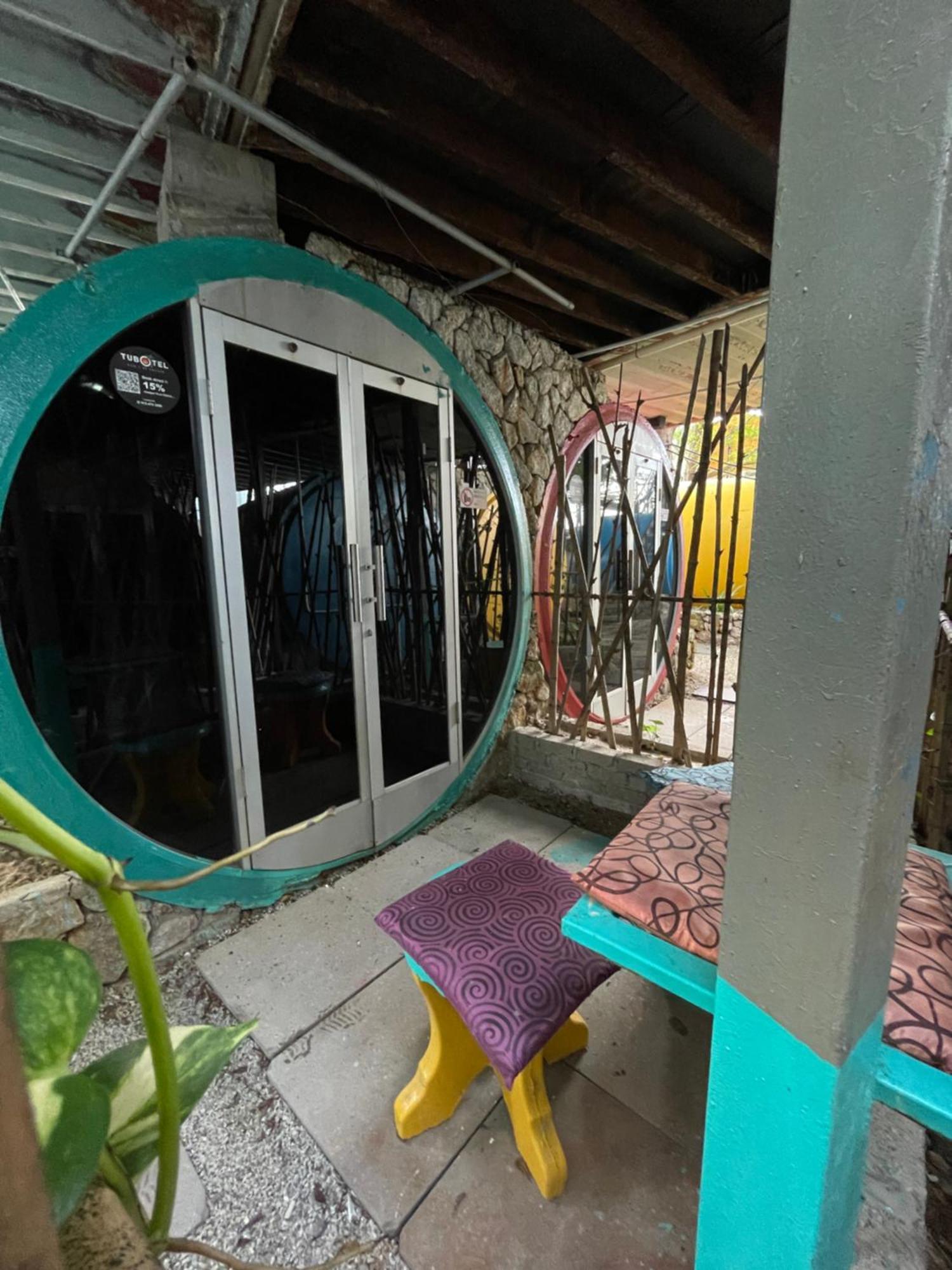 Tubotel Pantai Cenang  Kültér fotó